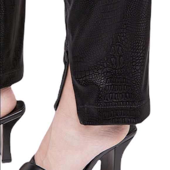 NEW Good American The Croc Exec Faux Leather Pants NWT - Picture 4 of 14